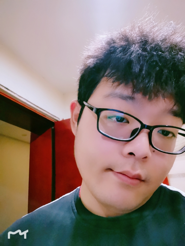 坠羽的第一张照片--平潭相亲服务中心