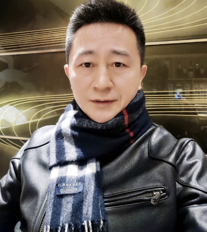 情到深处的第一张照片--平潭相亲服务中心