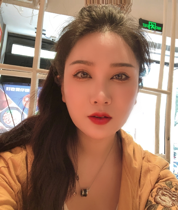 琳达的第二张照片--平潭相亲服务中心