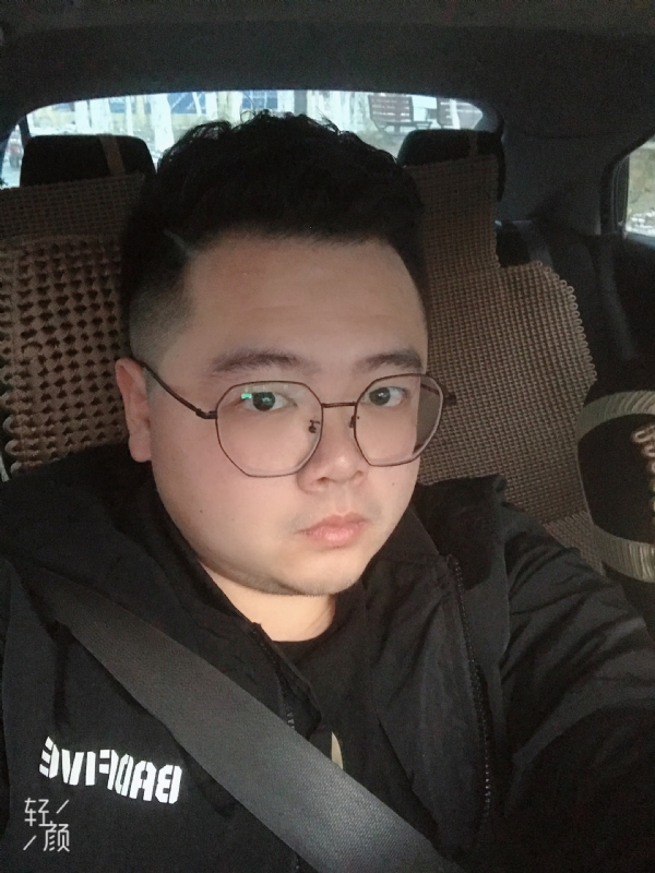 欢笑的第一张照片--平潭相亲服务中心