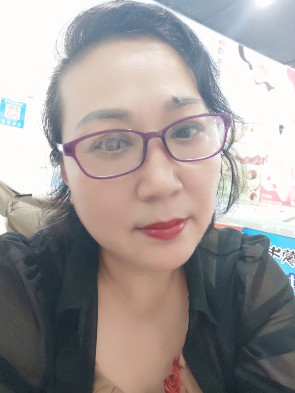 娜财娜福的第一张照片--平潭相亲服务中心