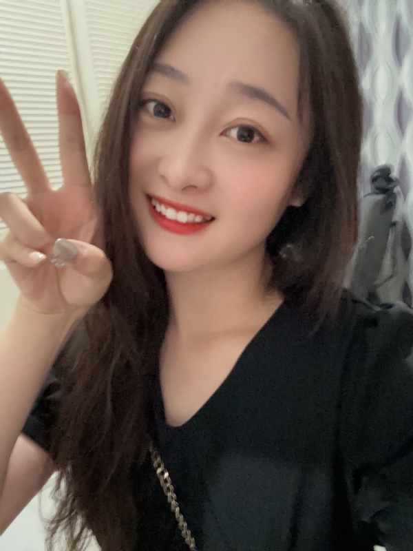 草莓的第一张照片--平潭相亲服务中心
