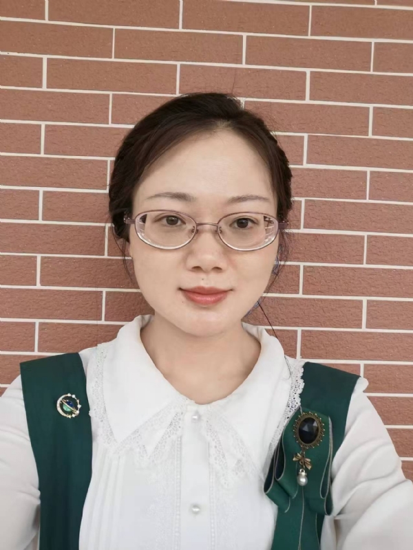 Lily的第一张照片--平潭相亲服务中心