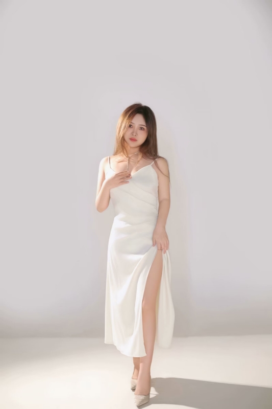李淼的第三张照片--平潭相亲服务中心