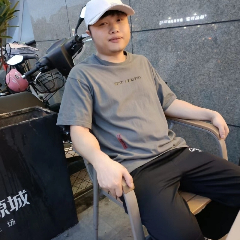 风吹半夏的第一张照片--平潭相亲服务中心