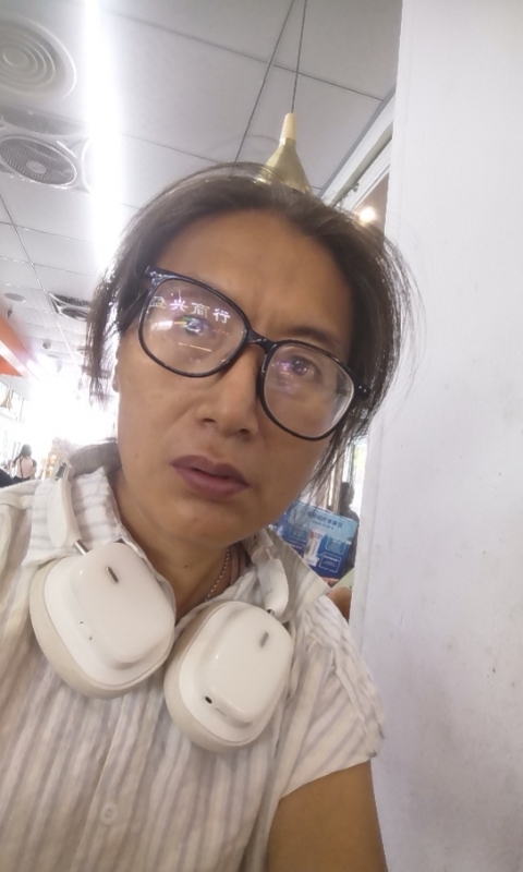 冬天的蔷薇的第三张照片--平潭相亲服务中心