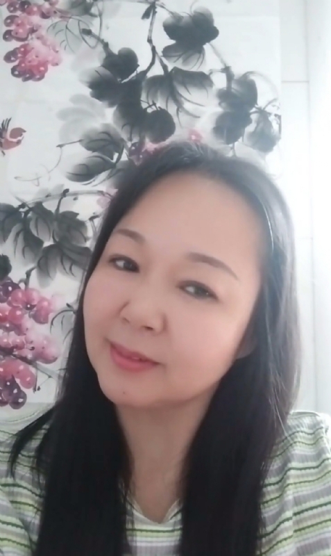 莲悦悦的第一张照片--平潭相亲服务中心