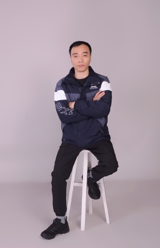 一只孤单的猫的第一张照片--平潭相亲服务中心