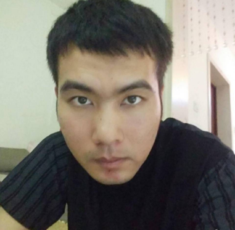 哭泣的小三的第二张照片--平潭相亲服务中心