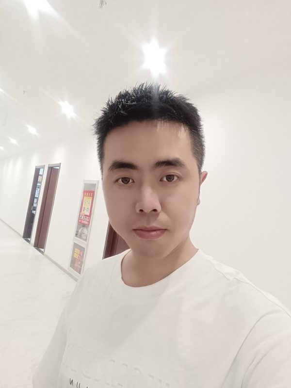 愿得一人心白首不相离的第一张照片--平潭相亲服务中心