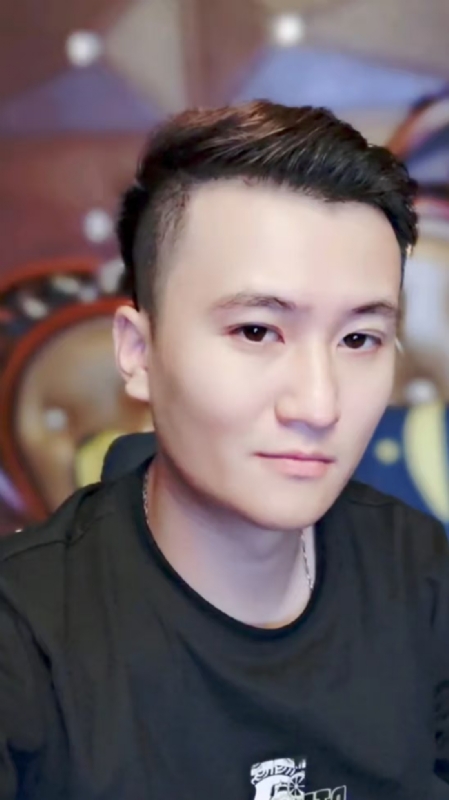 ToTheMoon的第一张照片--平潭相亲服务中心
