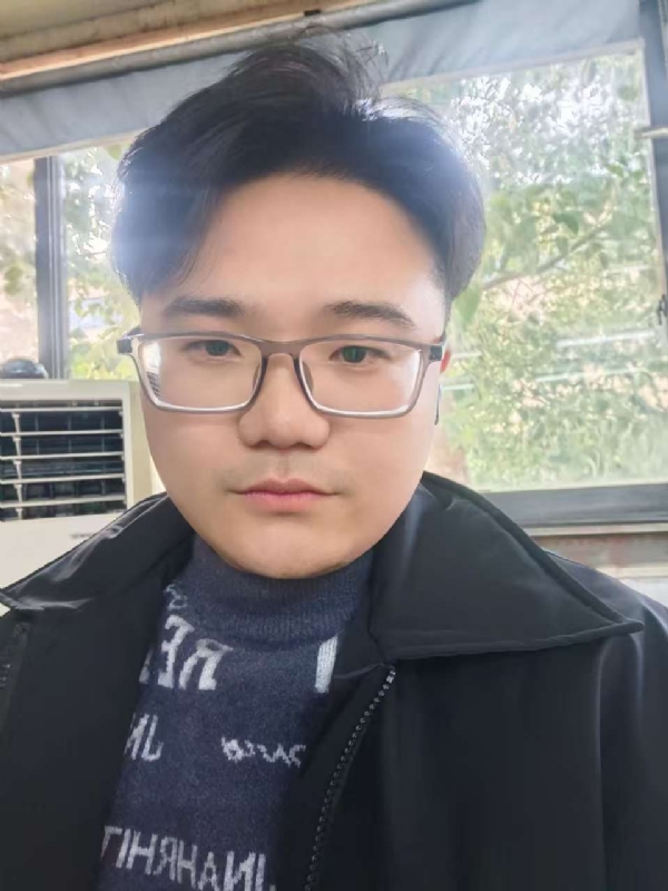春风得意马蹄疾的第一张照片--平潭相亲服务中心