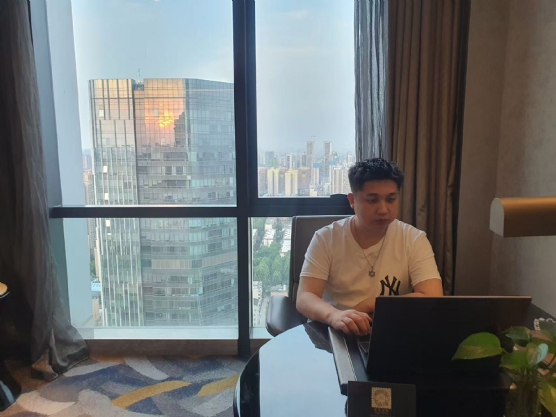ying的第一张照片--平潭相亲服务中心