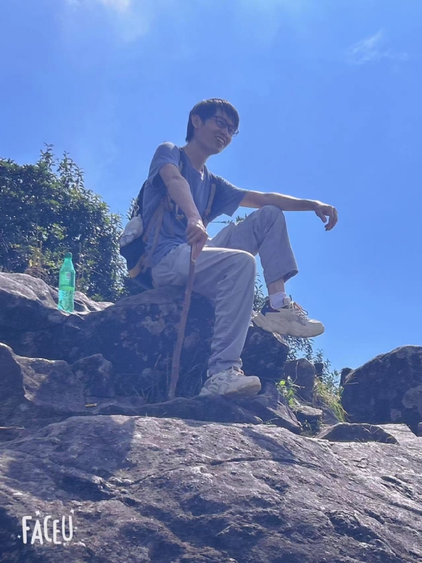落叶之秋的第一张照片--平潭相亲服务中心