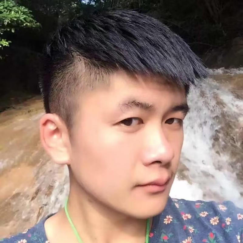 微笑的第一张照片--平潭相亲服务中心
