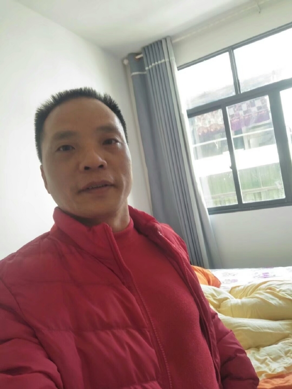 真诚征婚的第一张照片--平潭相亲服务中心