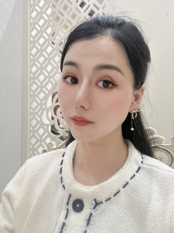 金莉的第一张照片--平潭相亲服务中心