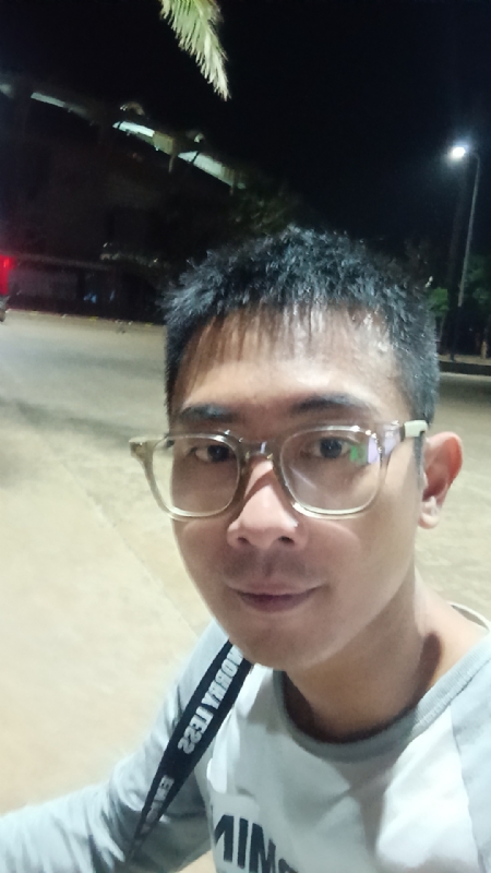 龙龙的第一张照片--平潭相亲服务中心