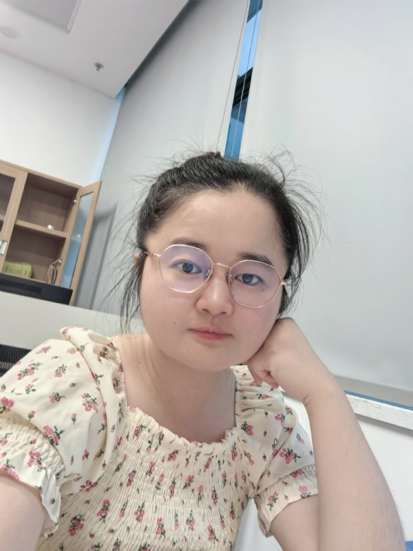 盼盼的第一张照片--平潭相亲服务中心