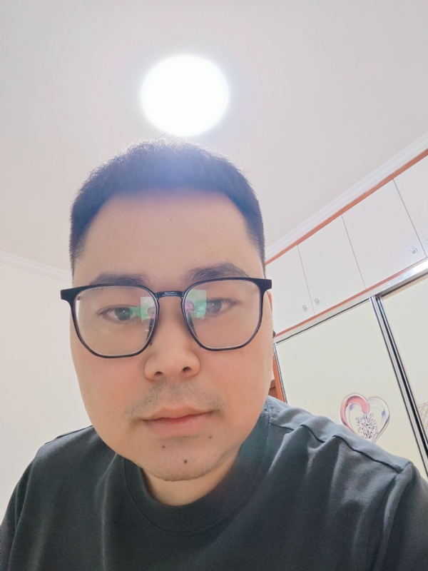 路飞的第一张照片--平潭相亲服务中心