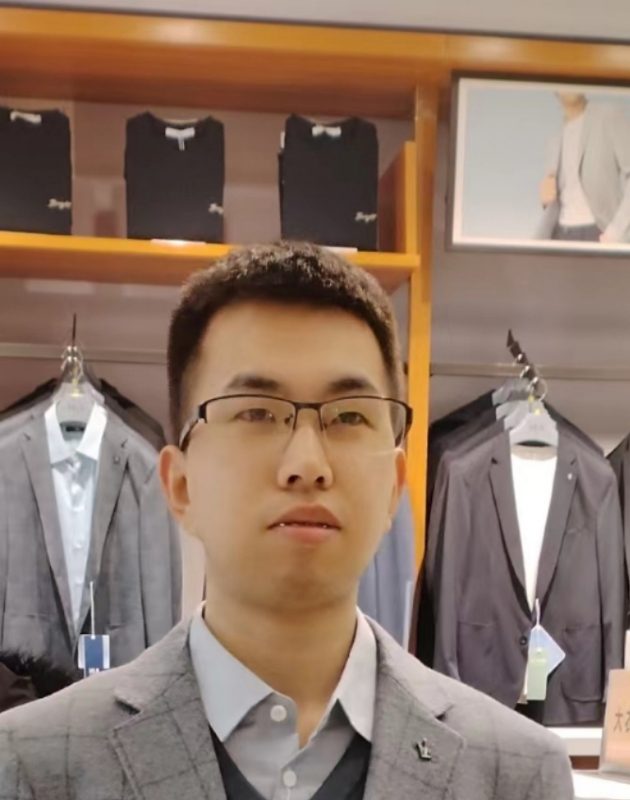 吴桐的第一张照片--平潭相亲服务中心