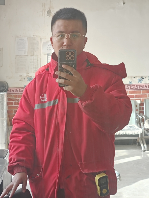 鹤某的第一张照片--平潭相亲服务中心