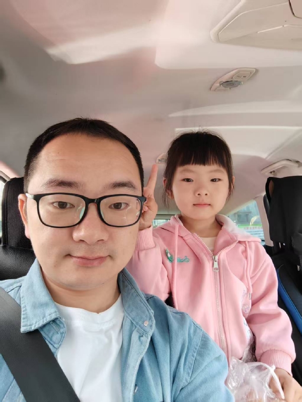 知天晓的第一张照片--平潭相亲服务中心