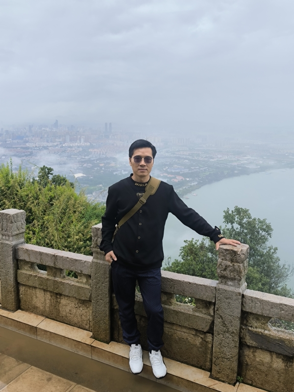 千年老妖的第二张照片--平潭相亲服务中心