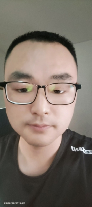 潮湿的心的第一张照片--平潭相亲服务中心