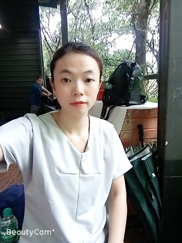 vivi的第一张照片--平潭相亲服务中心