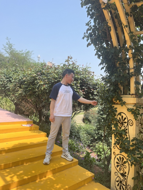 罗湘的第一张照片--平潭相亲服务中心