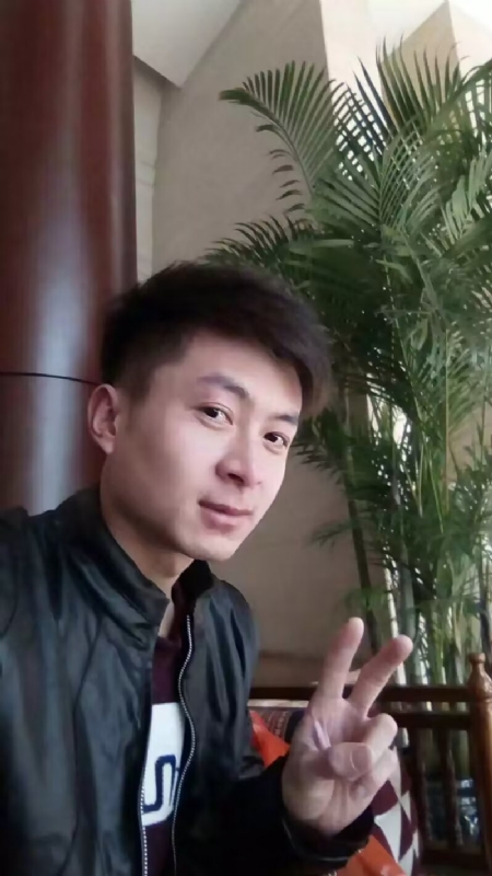 蓝锋的第一张照片--平潭相亲服务中心