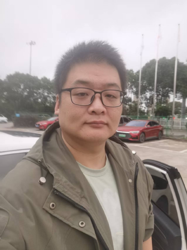 Russell的第一张照片--平潭相亲服务中心