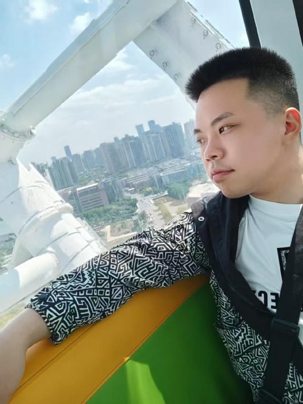 唐山相亲的第二张照片--平潭相亲服务中心