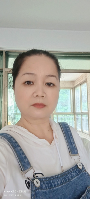 小巧玲珑的第一张照片--平潭相亲服务中心