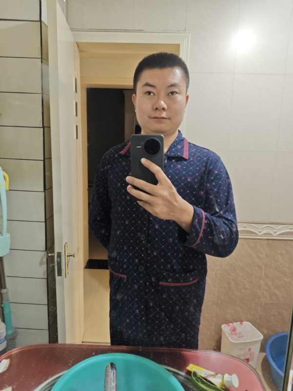 迷迷糊糊的第一张照片--平潭相亲服务中心