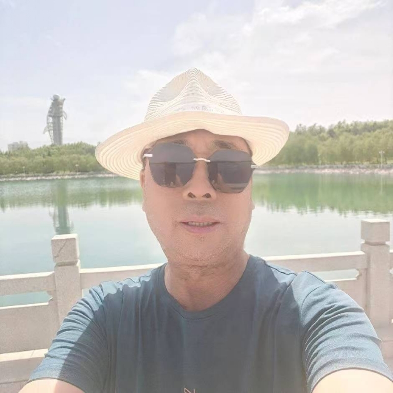 有钱人的第二张照片--平潭相亲服务中心