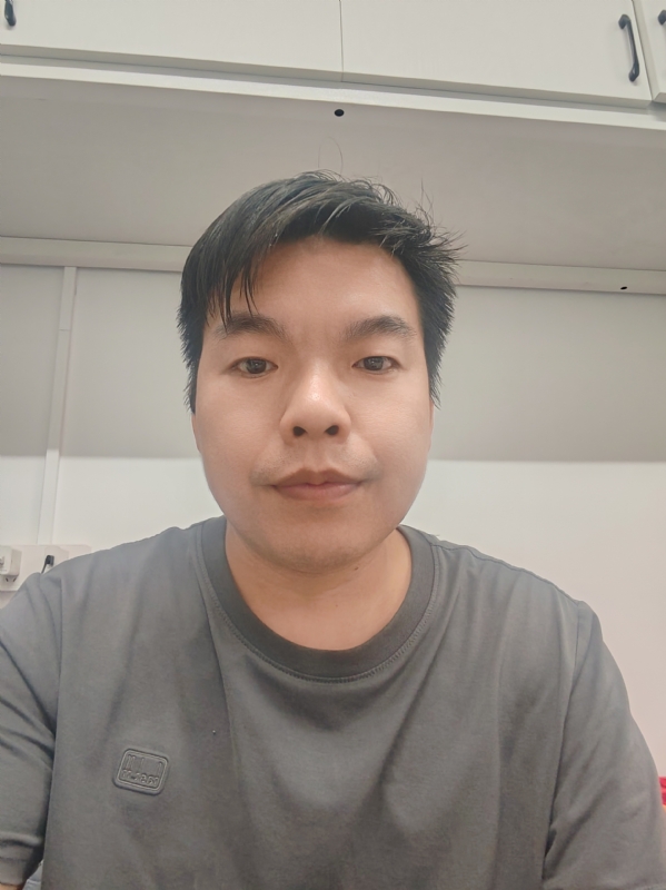 老张的第一张照片--平潭相亲服务中心