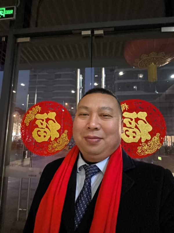 半百悟红尘的第一张照片--平潭相亲服务中心