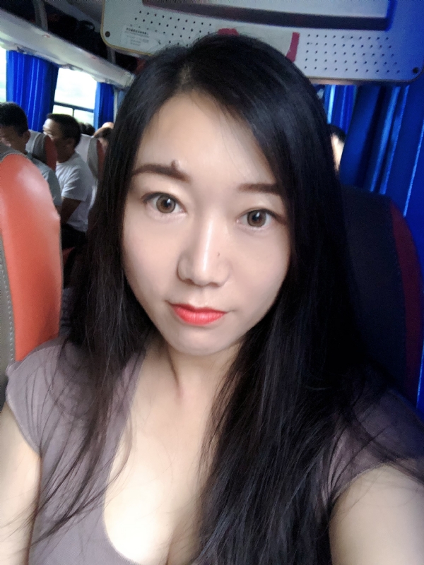 杨杨的第一张照片--平潭相亲服务中心