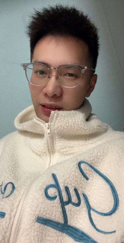 帅渺渺的第一张照片--平潭相亲服务中心