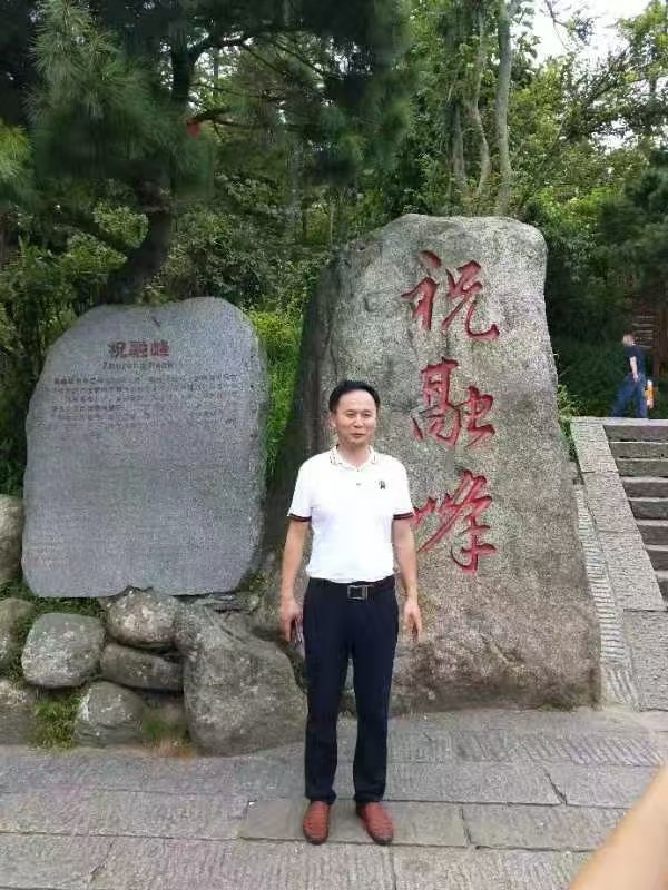 真诚的第三张照片--平潭相亲服务中心