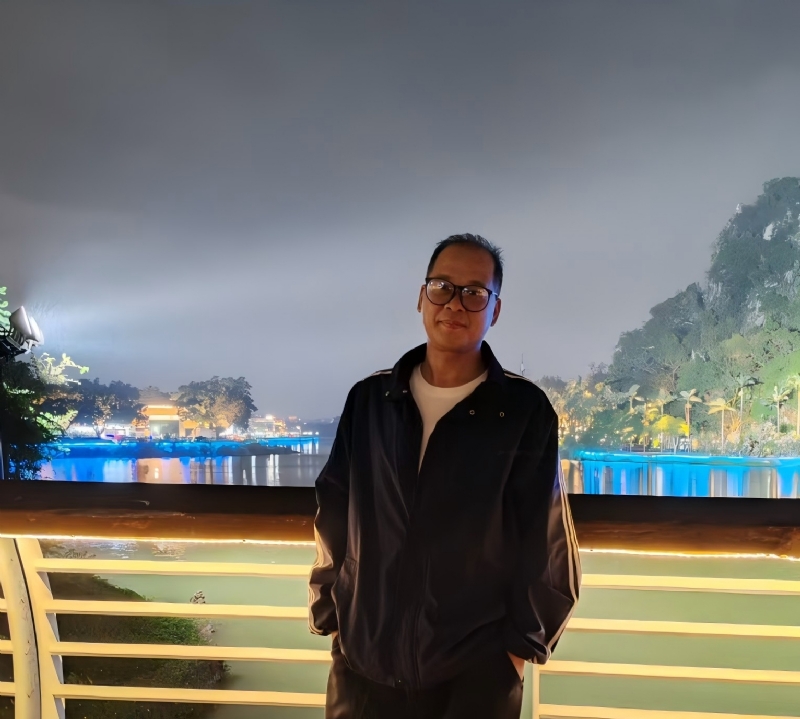 高山流云的第一张照片--平潭相亲服务中心