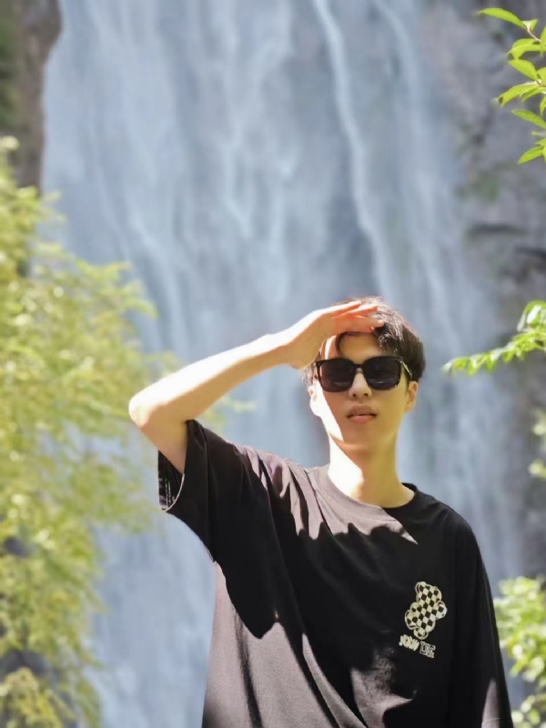 大橙子的第一张照片--平潭相亲服务中心